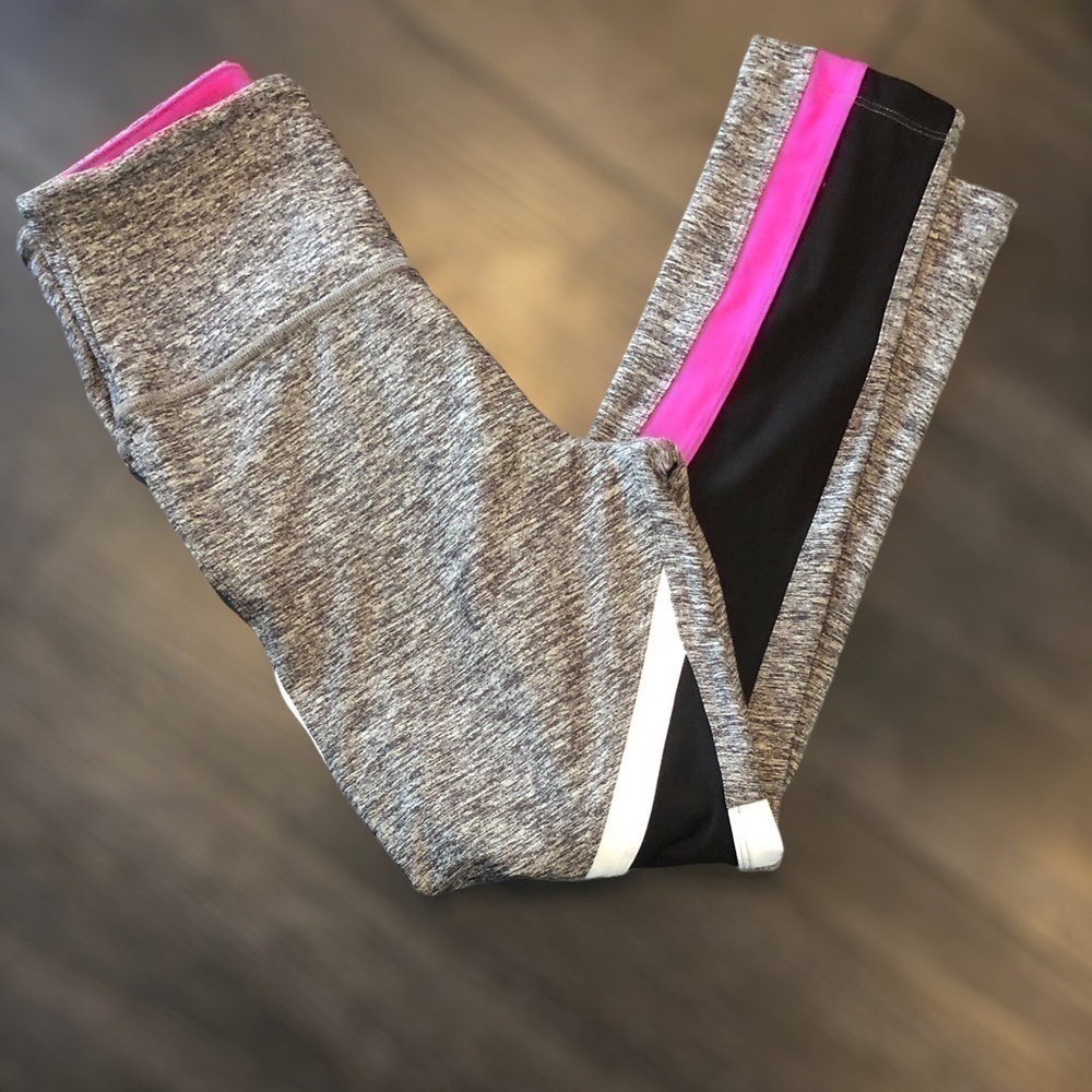 PINK VS Ultimate High Waist Ankle Legging Small - Picture 3 of 10